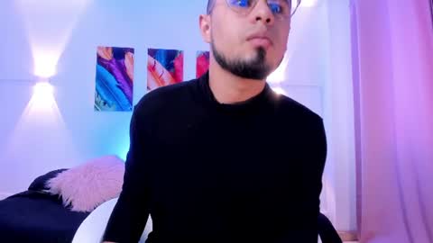 Dominik online show from 10, 6, 2026
