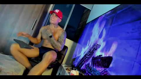 Only fans Ronnie col---InstaRonniecolleman  online show from 12, 3, 2025