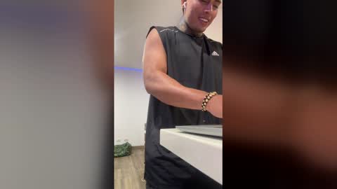 Only fans Ronnie col---InstaRonniecolleman  online show from 12, 3, 2026