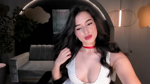 Dominique online show from 20, 1, 2025