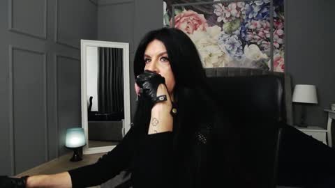 Dom Melisa online show from 1, 12, 2024