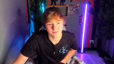 Snapshot of donald_brooks chatting on 20, 11, 2025 Donald online show from 20, 11, 2025