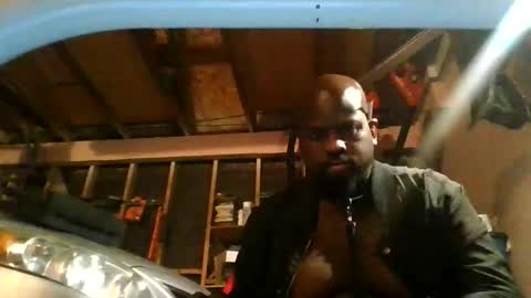 Snapshot of donaldk21 chatting on 22, 10, 2025 HBYAM online show from 22, 10, 2025