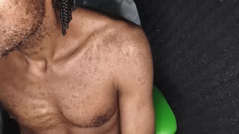 Snapshot of dondiego5511 chatting on 3, 3, 2026 dondiego5511 online show from 3, 3, 2026