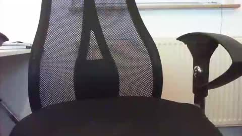 Donker85 online show from 5, 10, 2025