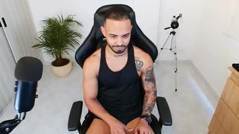 Victor online show from 10, 10, 2025