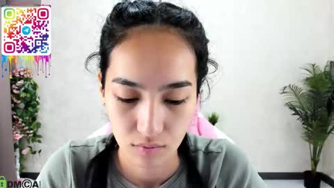 Snapshot of donnaa_drew chatting on 27, 9, 2025 Aura online show from 27, 9, 2025