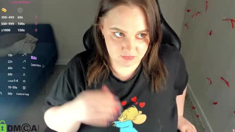 donnaa_june online show from 28, 2, 2026