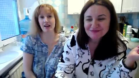 Tatiana 43 curvy sexy body and Joanna redhead 39 years online show from 14, 1, 2025