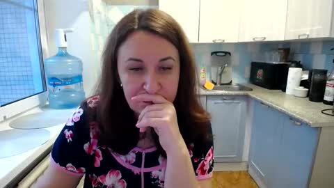 Tatiana 43 curvy sexy body and Joanna redhead 39 years online show from 28, 1, 2025