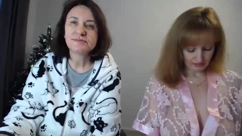 Tatiana 43 curvy sexy body and Joanna redhead 39 years online show from 14, 1, 2026