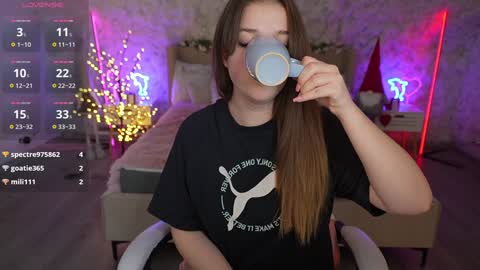 DONNA online show from 3, 1, 2025