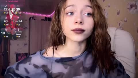 Snapshot of dontoke_ chatting on 2, 2, 2025 Nicole online show from 2, 2, 2025