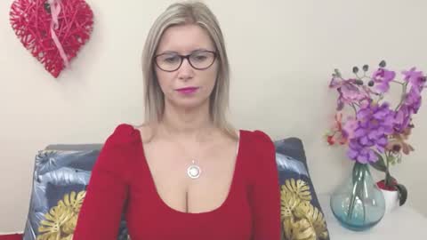DoreenSexy online show from 17, 12, 2024