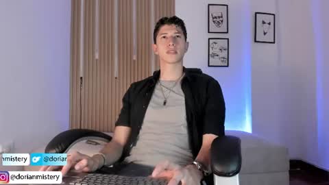 Snapshot of dorian_mystery chatting on 1, 7, 2026 dorian_mystery online show from 1, 7, 2026