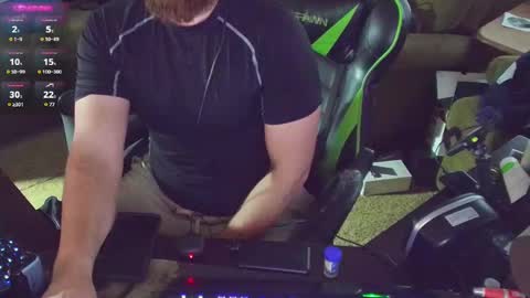 Snapshot of dotyoureyezez chatting on 1, 2, 2025 DotYourEyezez online show from 1, 2, 2025