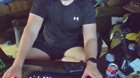 Snapshot of dotyoureyezez chatting on 4, 2, 2025 DotYourEyezez online show from 4, 2, 2025