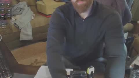 Snapshot of dotyoureyezez chatting on 1, 10, 2025 DotYourEyezez online show from 1, 10, 2025