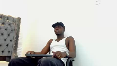 DOUGLAS online show from 20, 9, 2025