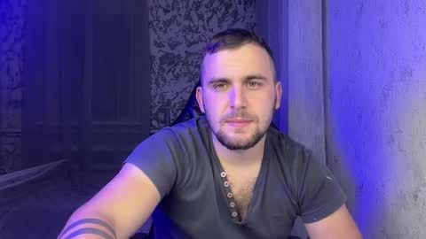 Snapshot of douglas_666 chatting on 28, 10, 2025 douglas_666 online show from 28, 10, 2025