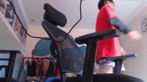 douglas_drake online show from 20, 2, 2025