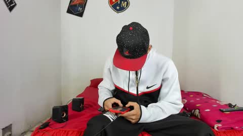 douglas_gallegos online show from 18, 2, 2025