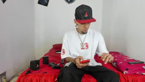 douglas_gallegos online show from 18, 2, 2025