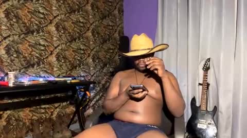 MrPirated online show from 4, 1, 2025