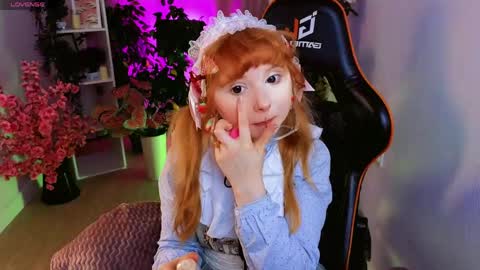 Snapshot of draculaura_ chatting on 7, 5, 2026 Draculaura online show from 7, 5, 2026