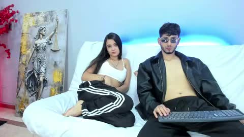 Snapshot of drake_and_zara chatting on 28, 4, 2026 Drake and Zara online show from 28, 4, 2026