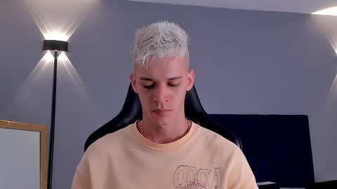 drake_carter1 online show from 8, 3, 2025