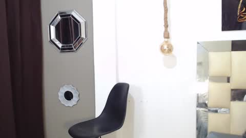 Snapshot of drake_the_kingmaster chatting on 5, 2, 2025 ig kingmaster777 online show from 5, 2, 2025