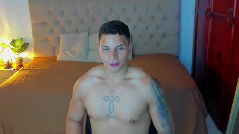 Snapshot of drakesmith01 chatting on 13, 11, 2025 Drake Smith online show from 13, 11, 2025