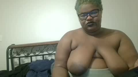 Snapshot of dramaqueen576161 chatting on 12, 9, 2025 dramaqueen576161 online show from 12, 9, 2025