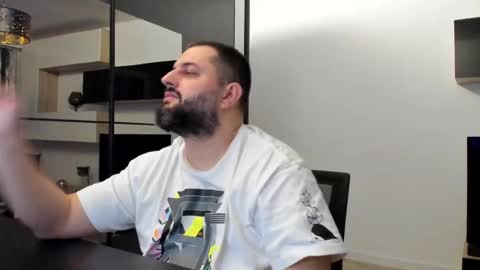 Snapshot of draven_a chatting on 4, 3, 2025 Draven A online show from 4, 3, 2025