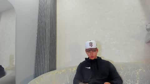 Snapshot of draven_marceaux chatting on 23, 6, 2026 Draven online show from 23, 6, 2026