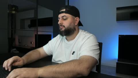 Snapshot of dravenpeak chatting on 30, 4, 2026 DravenPeak online show from 30, 4, 2026