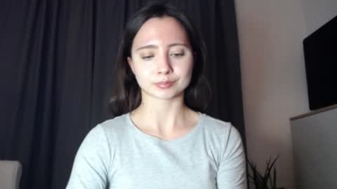 Nicole online show from 10, 1, 2026