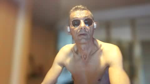 Snapshot of dreambob chatting on 18, 6, 2026 Dreambob online show from 18, 6, 2026