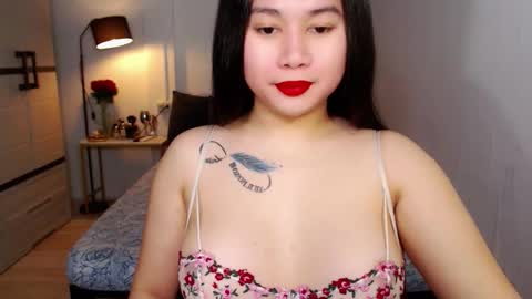 Snapshot of dreamgirlheaven chatting on 1, 2, 2026 Heaven online show from 1, 2, 2026