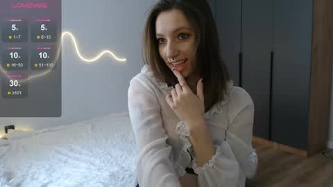Snapshot of dreamhale chatting on 17, 2, 2025 Hello im Eva online show from 17, 2, 2025