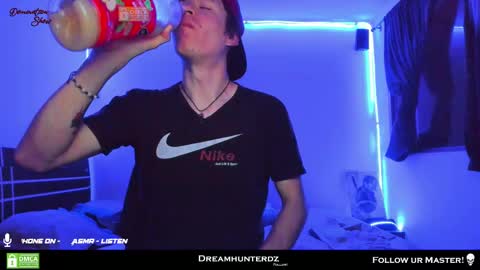 Your lord. - ONLINE  1500 Pm to 2100 Pm - New York Hour online show from 10, 2, 2025