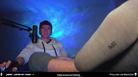 Your lord. - ONLINE  1500 Pm to 2100 Pm - New York Hour online show from 20, 11, 2025