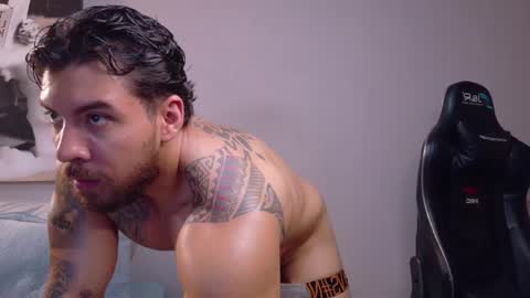 Snapshot of dreammr1 chatting on 23, 5, 2026 cris online show from 23, 5, 2026