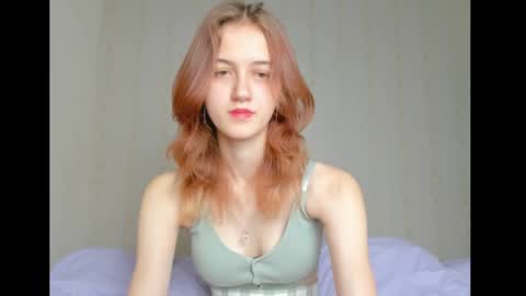dreamy_pollyyy online show from 1, 10, 2025