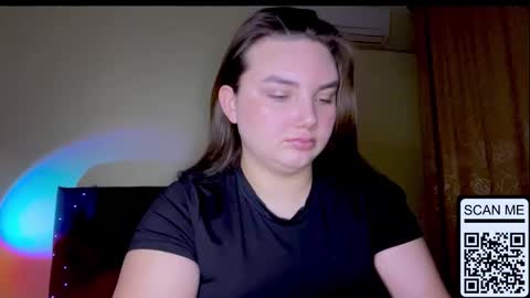 Mila online show from 23, 2, 2026