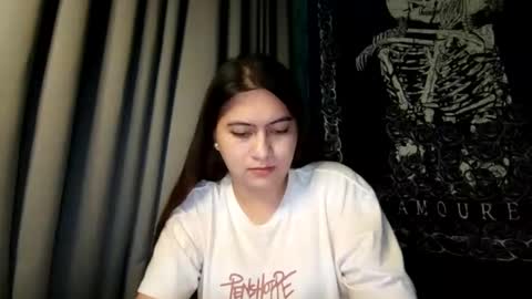 dreamycreamyst online show from 24, 1, 2025