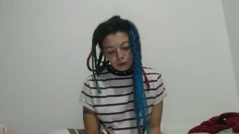 Snapshot of dreamylatina chatting on 19, 11, 2025 DreamyLatina online show from 19, 11, 2025