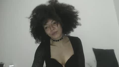 Snapshot of dreamylatina chatting on 18, 2, 2026 DreamyLatina online show from 18, 2, 2026