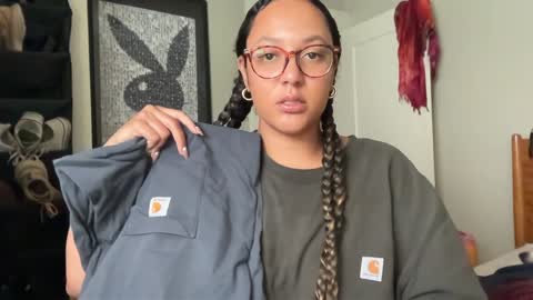 RIRI OR DREAMY online show from 12, 1, 2025